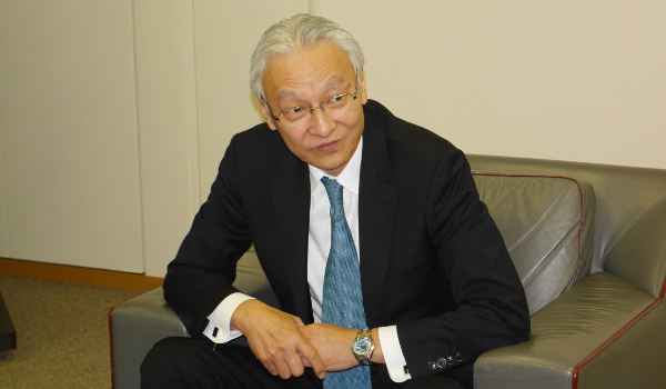 島谷庸一氏