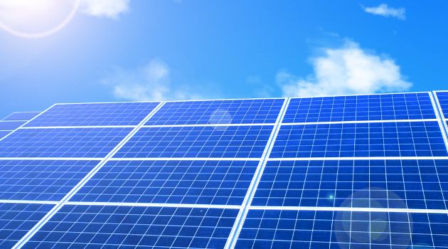 急伸する太陽光発電に思わぬ落とし穴 疑念深まる“再エネの旗手”の持続可能性