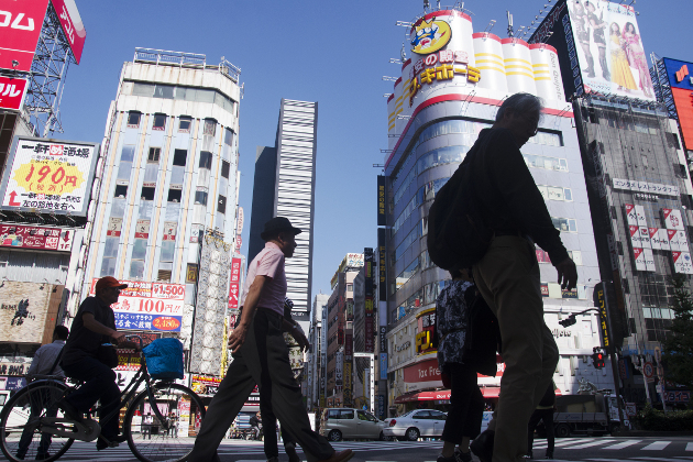 外国人労働者受け入れ拡大へ 入管法改正案の何が問題か