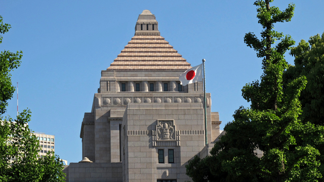 「老後2000万円不足」問題で衆参同日選見送り決定的に