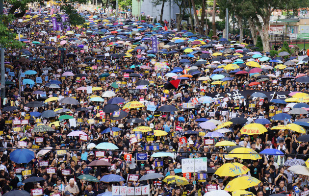 長期にわたるデモは香港経済にどんな影響を与えるか　日本企業は続々出店