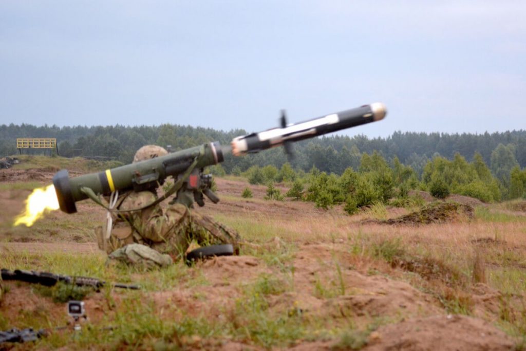 ウクライナ 対戦 車 ミサイル